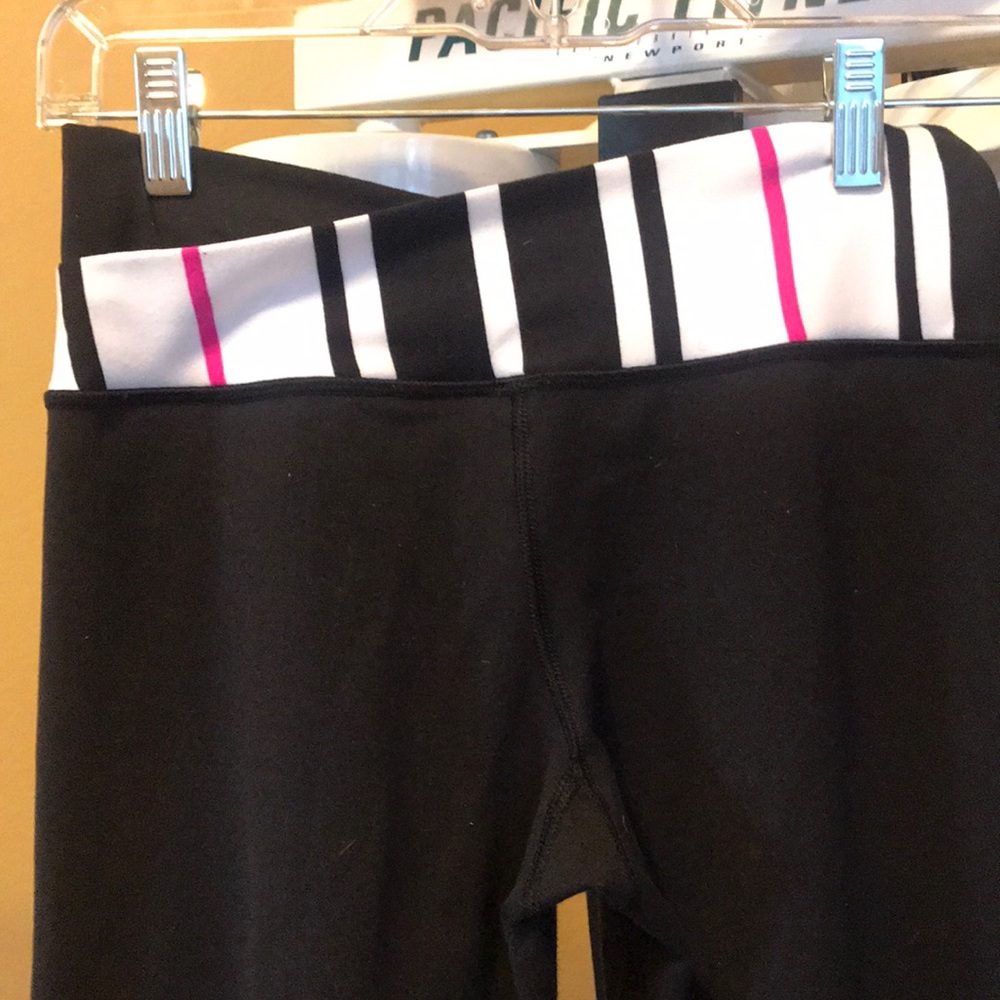 Lululemon leggings - Picture 4 of 6